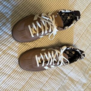 adidas Tan and White Sneakers with Patterned Interior